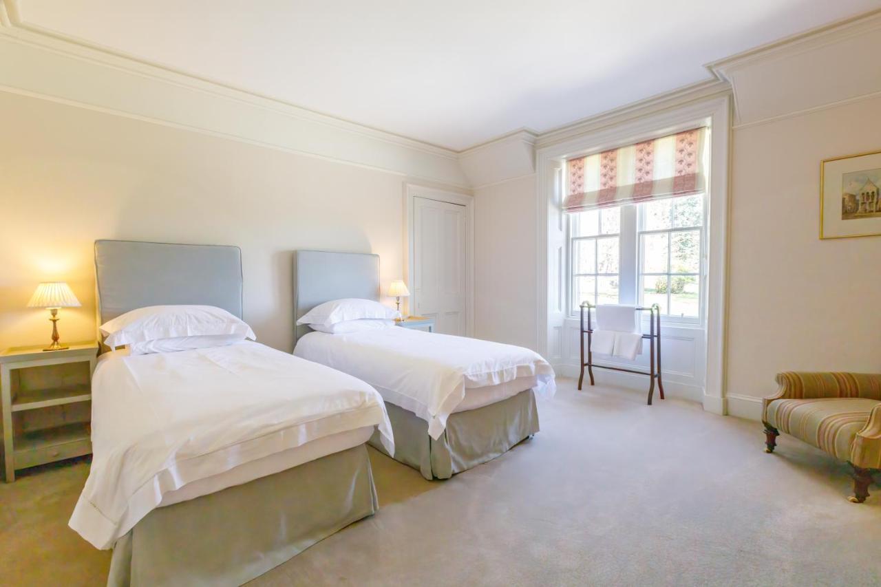 Dalgheal Villa Evanton Dış mekan fotoğraf